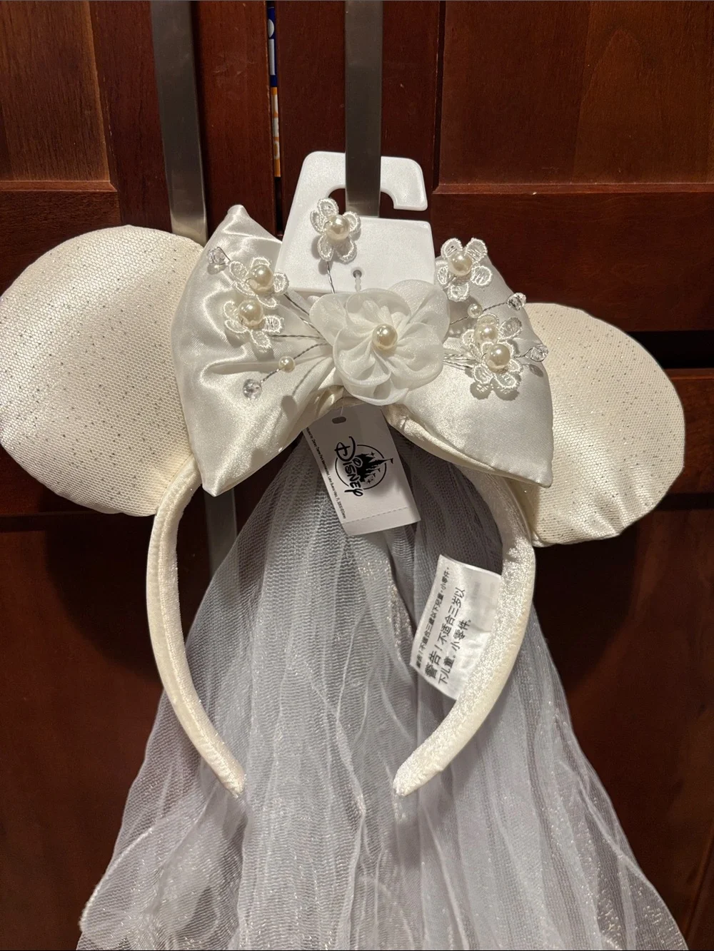 Disney Bridal Ivory Satin Minnie Ears Headband with Veil